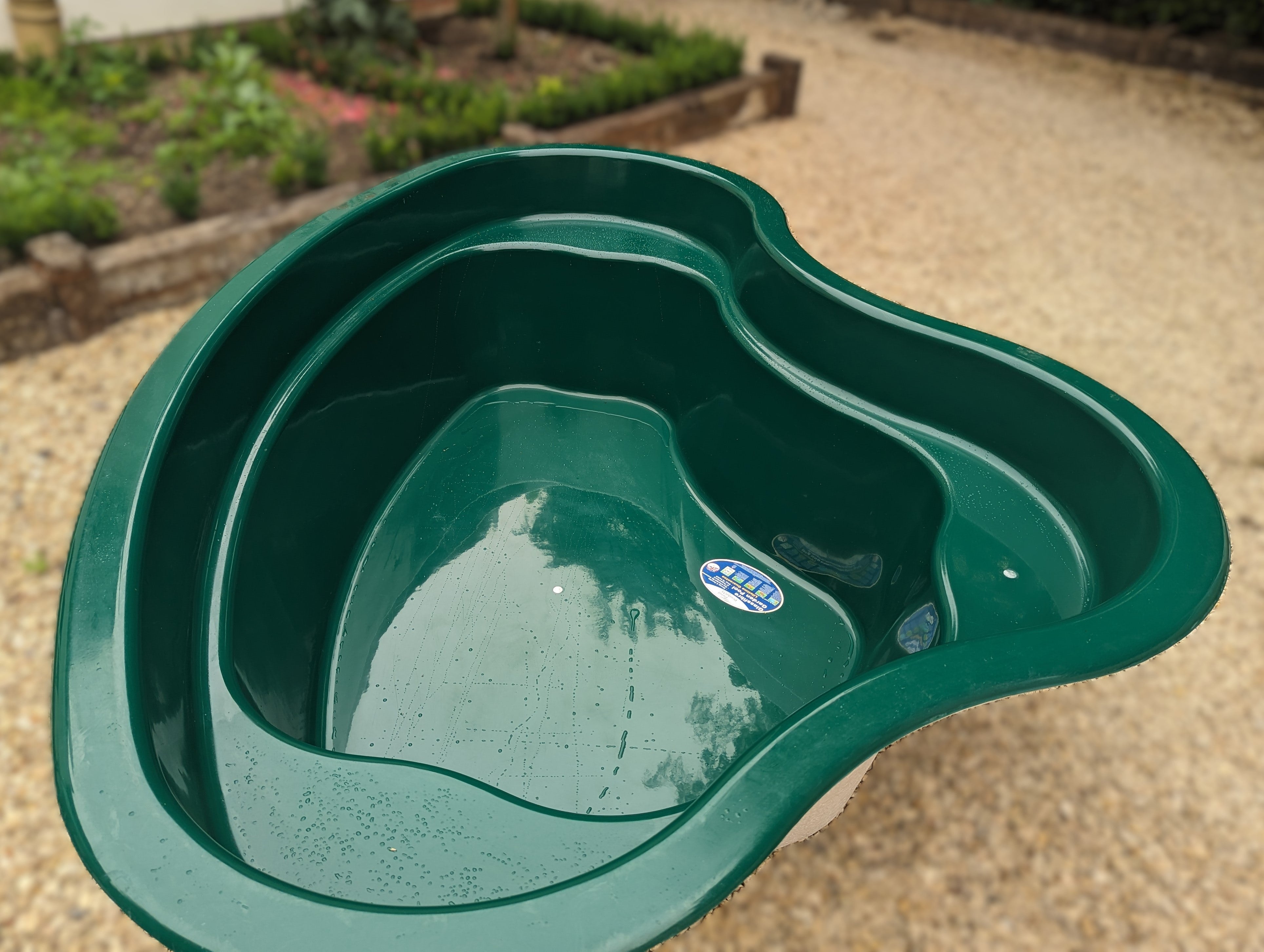 Marlin Fibreglass Pond | 1104L | 245 gal | Pond Products UK